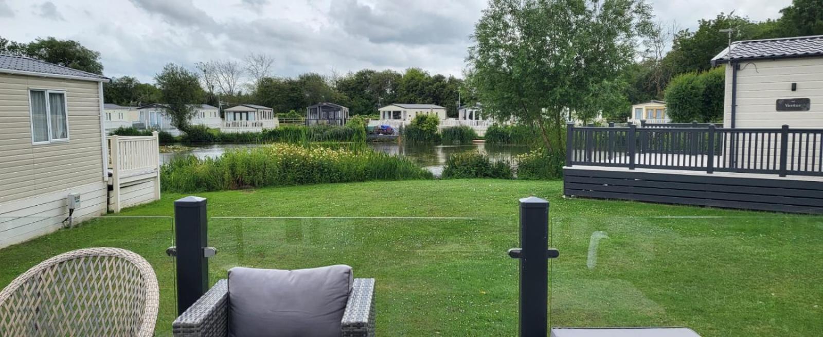 Reeds View Holiday Lodge サウス・サーニー エクステリア 写真